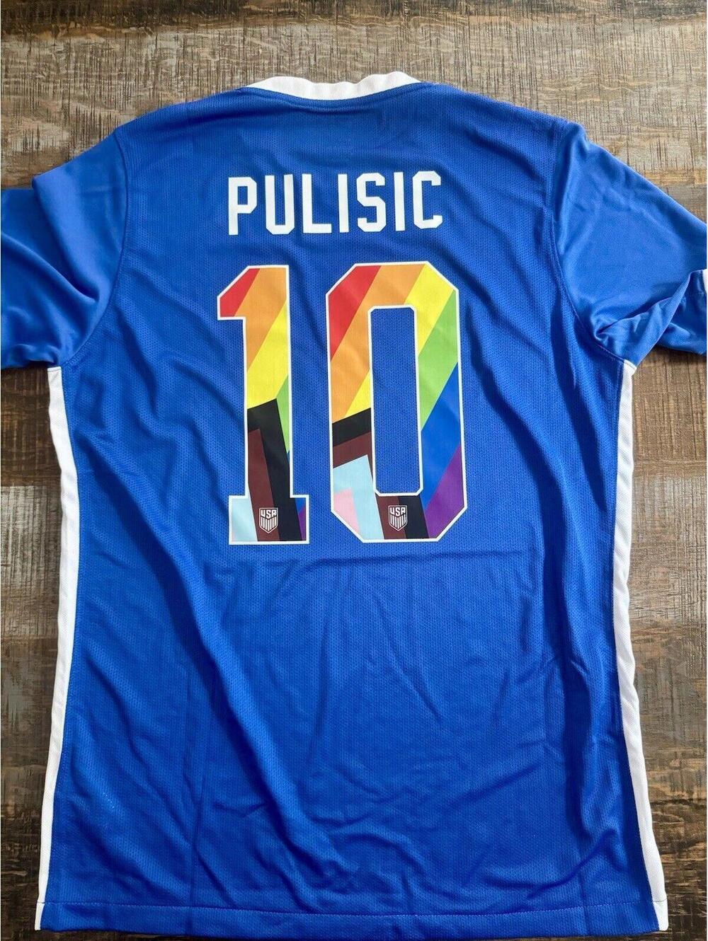 USA Nike Pulisic #10 Pride Jersey Large